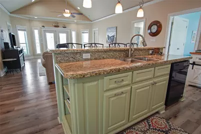 2566 Tide Drive, Crystal Beach, TX 77650 - Photo 20