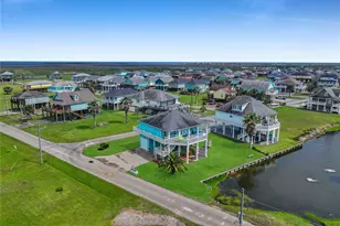 2566 Tide Dr, Crystal Beach, TX 77650 - Photo 46