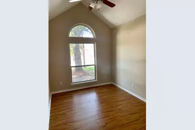 16795 N Blue Jay Drive, Conroe, TX 77385 - Photo 8