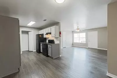 11111 W Montgomery Road #707, Houston, TX 77088 - Photo 14
