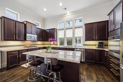 2725 Cohn Garden, Houston, TX 77007 - Photo 4