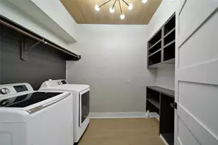 140 S Timber Top Dr, The Woodlands, TX 77380 - Photo 30