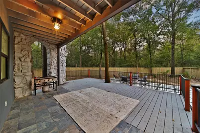 140 S Timber Top Drive, The Woodlands, TX 77380 - Photo 32