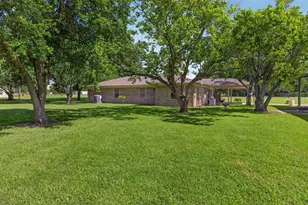 1228 Cook Rd, Winnie, TX 77665 - Photo 6