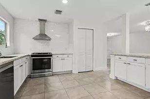 17135 Yeoman Way, Crosby, TX 77532 - Photo 6