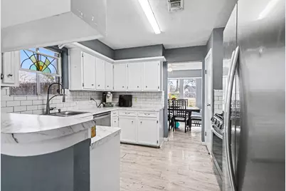 1306 W Stroker Road, Crosby, TX 77532 - Photo 12