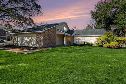 1306 W Stroker Road, Crosby, TX 77532 - Photo 1