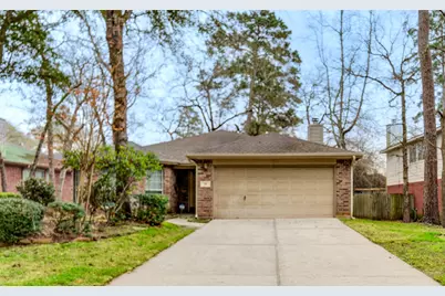 46 Drifting Shadows Circle, Conroe, TX 77385 - Photo 2