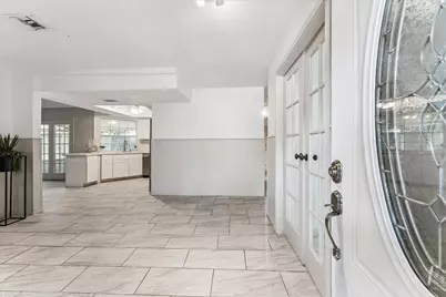 5123 Devon Green Drive, Katy, TX 77449 - Photo 2