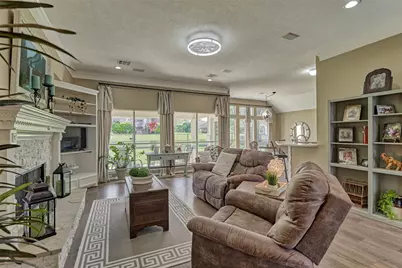 161 April Waters Drive N, Conroe, TX 77356 - Photo 16