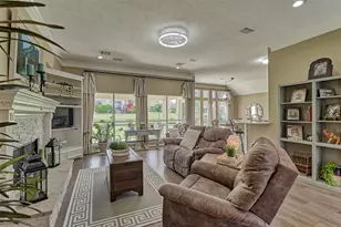 161 April Waters Dr N, Conroe, TX 77356 - Photo 16