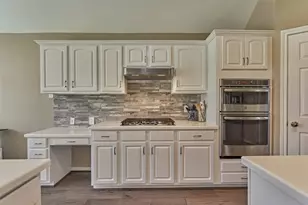 161 April Waters Dr N, Conroe, TX 77356 - Photo 22