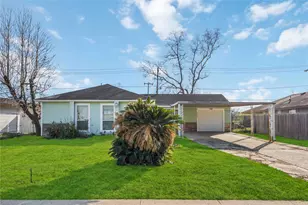 5942 Ridgeway Dr, Houston, TX 77033 - Photo 2