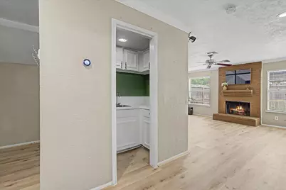 794 Thicket Lane, Houston, TX 77079 - Photo 22