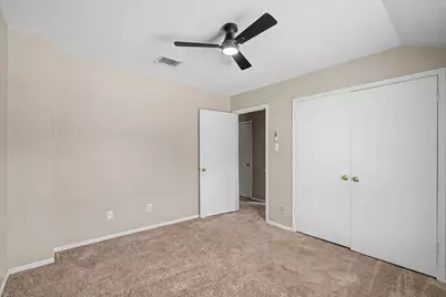 794 Thicket Lane, Houston, TX 77079 - Photo 28