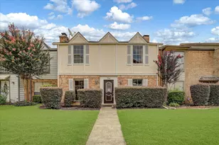 794 Thicket Ln, Houston, TX 77079 - Photo 1