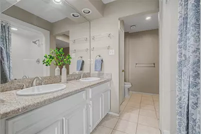 794 Thicket Lane, Houston, TX 77079 - Photo 32