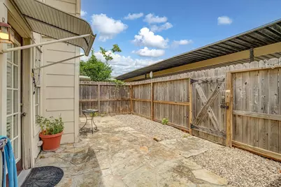 794 Thicket Lane, Houston, TX 77079 - Photo 46