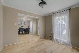 794 Thicket Ln, Houston, TX 77079 - Photo 12