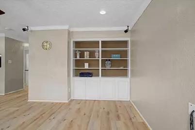794 Thicket Lane, Houston, TX 77079 - Photo 14