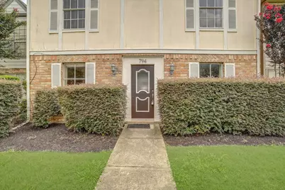 794 Thicket Lane, Houston, TX 77079 - Photo 46