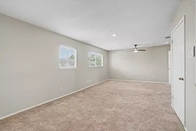 794 Thicket Lane, Houston, TX 77079 - Photo 34