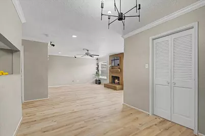 794 Thicket Lane, Houston, TX 77079 - Photo 14
