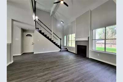5110 Shady Gardens Drive, Houston, TX 77339 - Photo 2