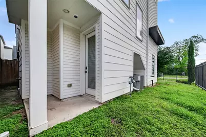 2714 Nagle Street, Houston, TX 77004 - Photo 34