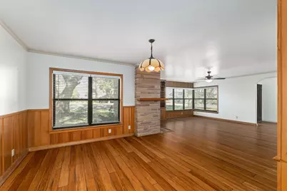 301 Bonham Street, Columbus, TX 78934 - Photo 10