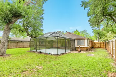 224 Banyan Street, Lake Jackson, TX 77566 - Photo 6