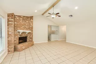 224 Banyan St, Lake Jackson, TX 77566 - Photo 12
