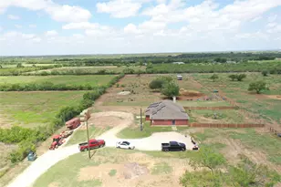 2259 Cr 325, Sabinal, TX 78881 - Photo 32