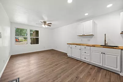28096 Seven Sisters Road #C, New Caney, TX 77357 - Photo 6