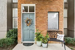 701 Bering Dr, Houston, TX 77057 - Photo 2