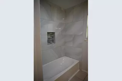 212 Summit Drive, Conroe, TX 77303 - Photo 14