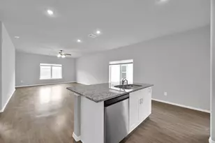 1961 Hidden Cedar Dr, Conroe, TX 77301 - Photo 6