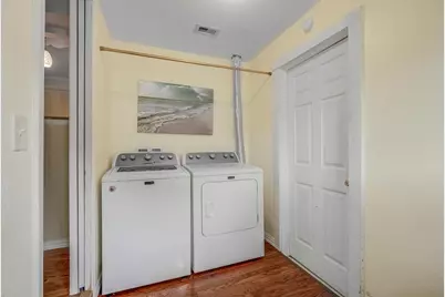 211 Magnolia Street, Lake Jackson, TX 77566 - Photo 18