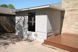 2834 Old Fort Rd, Sugar Land, TX 77479 - Photo 22