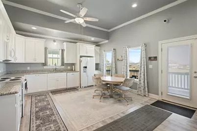 2005 Nelson Street, Port Bolivar, TX 77650 - Photo 18