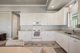 2005 Nelson St, Port Bolivar, TX 77650 - Photo 20