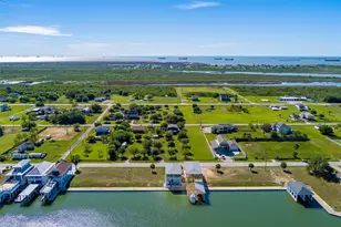 2005 Nelson St, Port Bolivar, TX 77650 - Photo 8