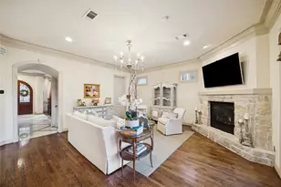 3815 Marquette St, Houston, TX 77005 - Photo 8