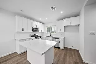 18006 Autumn Hills Dr, Katy, TX 77449 - Photo 4