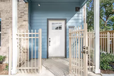 5262 Ella Boulevard #100A, Houston, TX 77018 - Photo 2