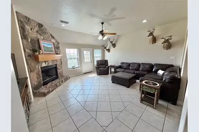 15903 County Road 621, Angleton, TX 77515 - Photo 10