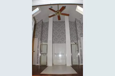 18195 Westbury Road, Beaumont, TX 77713 - Photo 24