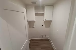 5217 Pickfair St, Houston, TX 77026 - Photo 34