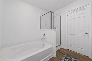 7326 Madison Cmns Ln, Houston, TX 77075 - Photo 32