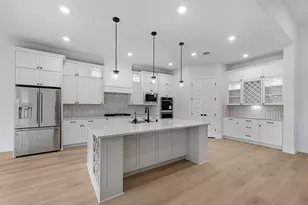 736 Golden Aster Blvd, Waller, TX 77484 - Photo 6